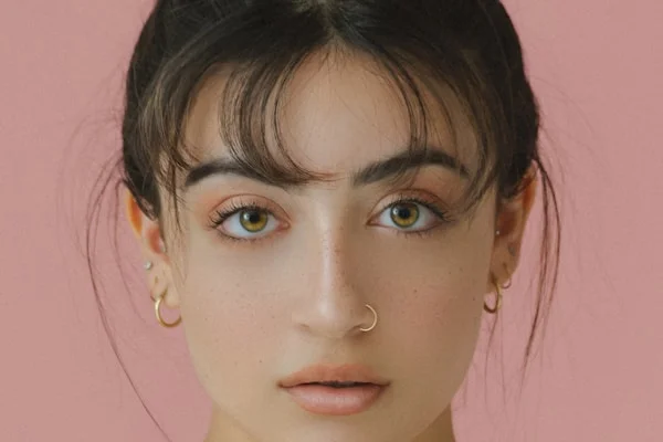 Lena K.